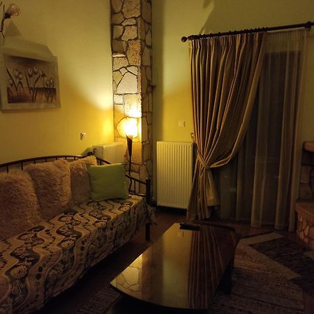 Voreio Selas Synikia Mesi Trikalon Extérieur photo