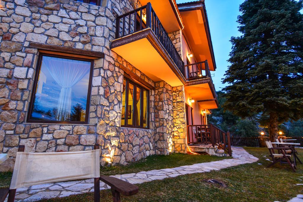 Voreio Selas Synikia Mesi Trikalon Extérieur photo